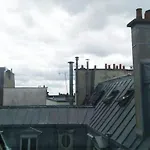 Studette Tout Equipee Pour 1 Pers- 8 Eme Arr Paris